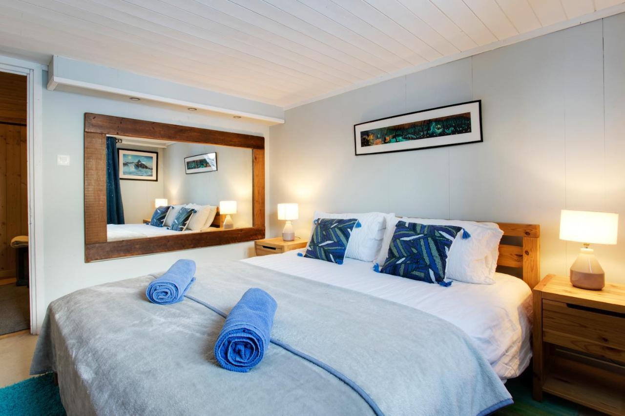 Chamonix Large Chalet, Sleeps 12, 200M2, 5 Bedroom, 4 Bathroom, Garden, Jacuzzi, Sauna Εξωτερικό φωτογραφία